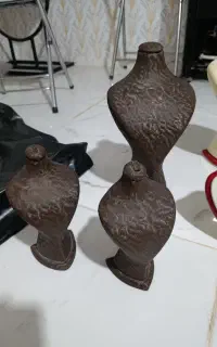 مانکن طلا و جواهر و بدلیجات