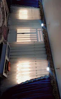 پرده همراه با تاج