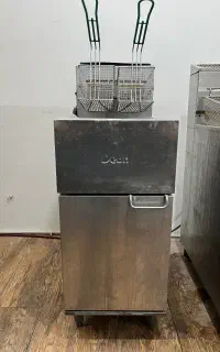 سرخ کن دین آمریکایی