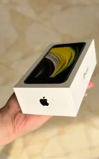 آیفون se
