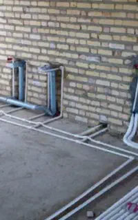 لوله کشی آب و فاضلاب ساختمان مسکونی وتجاری.