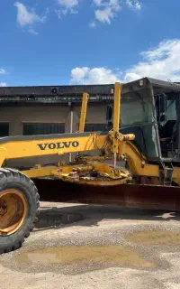 گریدر ولوو G740B ساخت 2006