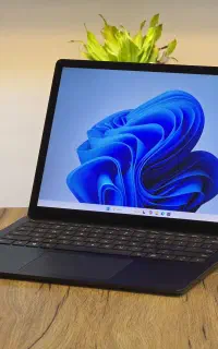 سرفیس لپ‌تاپ ۳ / Surface laptop 3