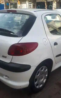 ۲۰۶ تیپ ۲ مدل ۹۹فقط معاوضه با رانا پلاس و پرشیا