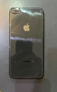 آیفون 8+