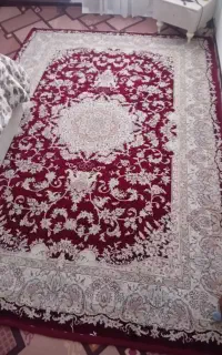 فروش فرش و ساعت