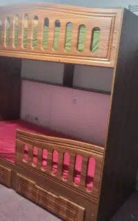 تخت دو طبقه