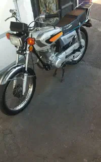 125