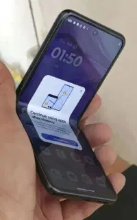 مینی موبایل. هندزفری. هولدر