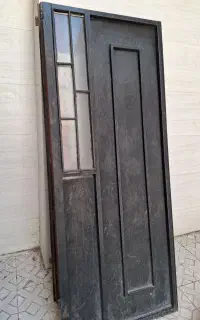 فروش در پارکینگ سه طاق بدون چهارچوب
