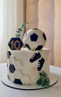 کیک تولد خانگی