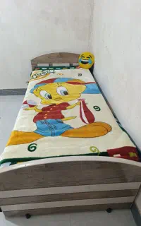 تخت یک نفره