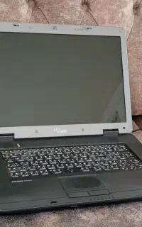 لپتاپ فوجیستو مناسب نقدی یا معاوضه