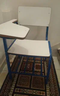 صندلی دسته دار