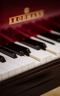 اجرای زنده پیانو