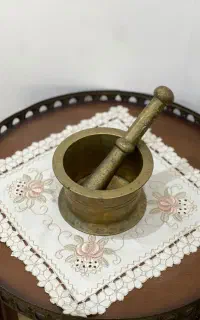 هاون برنجی قدیمی ۵۶ ساله
