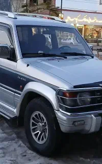 پاجیرو ۱۹۹۲