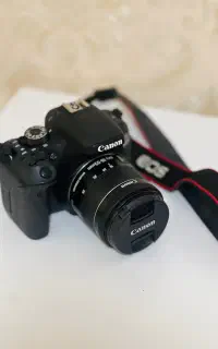 دوربین عکاسی کنون 800D با لنز 18.55