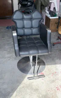 صندلی آرایشگاه