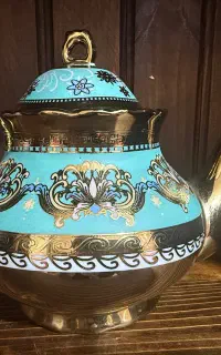 قوری چینی طلایی