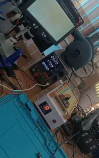 انجام خدمات تعمیرات موبایل وکامپیوتر به صورت تخصصی
