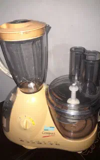 ابمیوه گیر و شیرموز