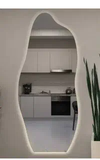 آینه دفرمه قدی