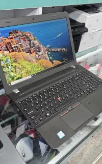 لپتاپ لنوو i5 نسل 6u رم ۸g هارد ۲۵۶ ssd فول اچدی