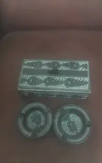 جادستمالی زیر سیکاری سنگی