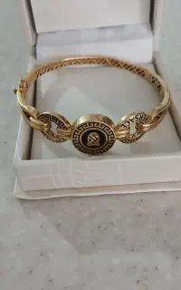 دستبندسیاه قلم ورساچه