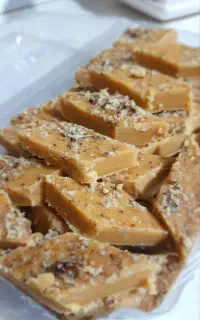 شیرینی های سنتی و مدرن آمل