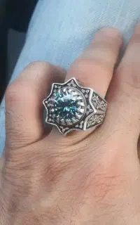 انگشتر موزنایت یا الماس روسی