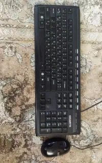 موس و کیبورد سیم دار گیگابایت کاملا سالم