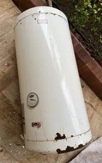 فروش آبگرمکن برقی ۱۲۵ لیتری ایرانی