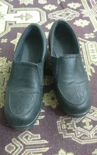 کفش طبی زنانه