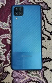 گوشی سامسونگ m12