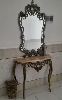 آینه کنسول
