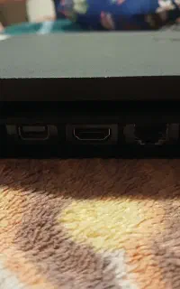 PS4 slim