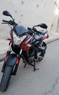 ns200 مدل 93