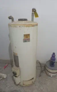 ابگرمکن دیواری ۵۰ لیتری سالم