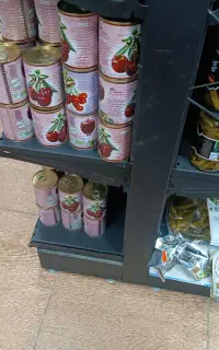 به یک فروشنده خانم نیازمندیم