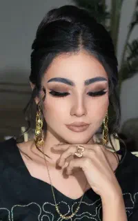 خدمات میکاپ شیدینگ لب و ابرو با ۱۸سال سابقه