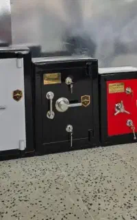 گاوصندوق با مکانیزم ضد سرقت گاو صندوق تو قاب خور