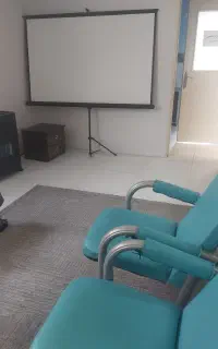 نمایش و تحایل فیلم و دورهمی و صحبت