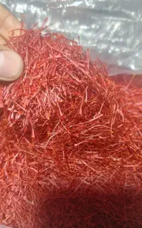 زعفران فروشی نگین اتویی درجه یک و پوشال