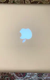 فروش فوری مک بوک پرو MacBook Pro