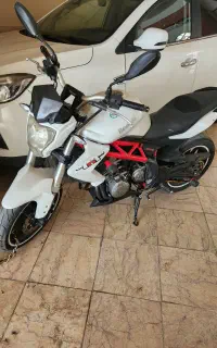 بنلی ۳۱۰ مدل ۹۵