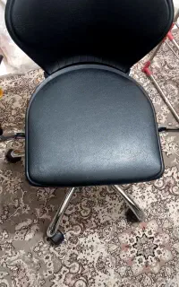 صندلی اداری جک دار سالم