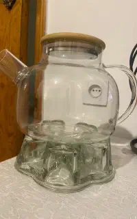 قوری پیرکس و وارمر