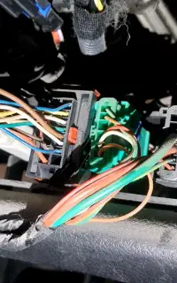 امداد برق خودرو و تنظیم موتور سیار